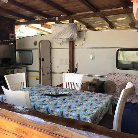 Camping каравана бурни нощи 1 *